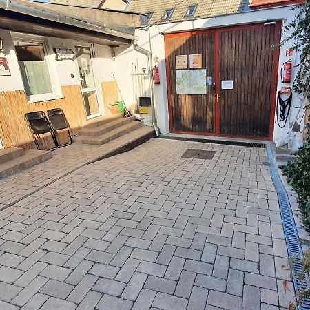 Central Motel ケチケメート エクステリア 写真